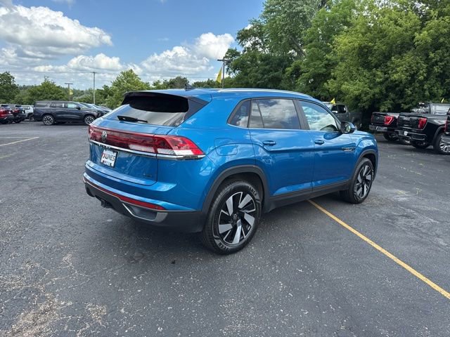 2024 Volkswagen Atlas Cross Sport SE Technology photo 3