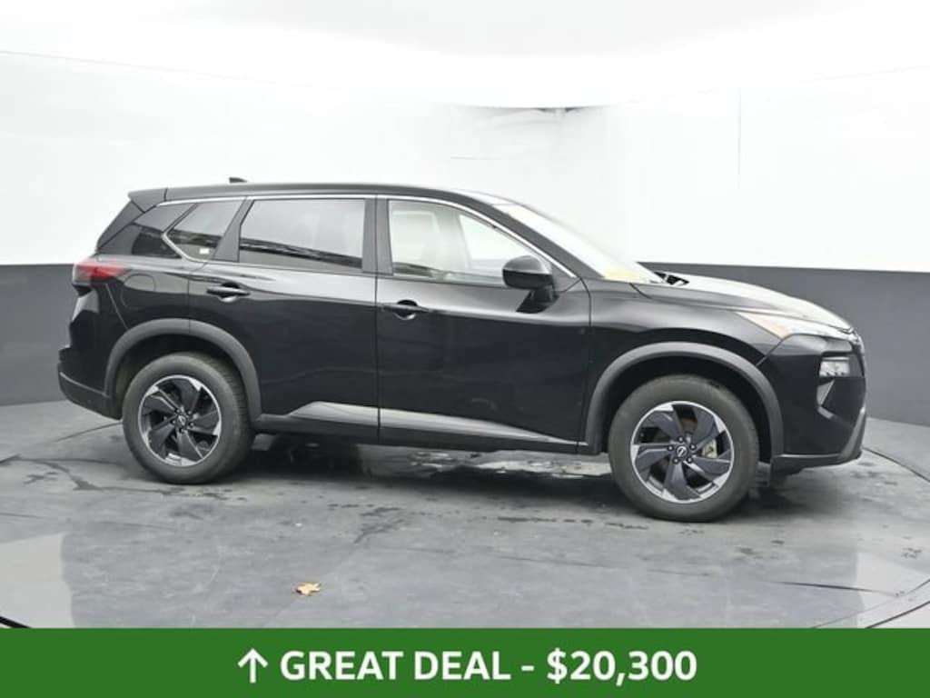 Used 2025 Nissan Rogue SV
