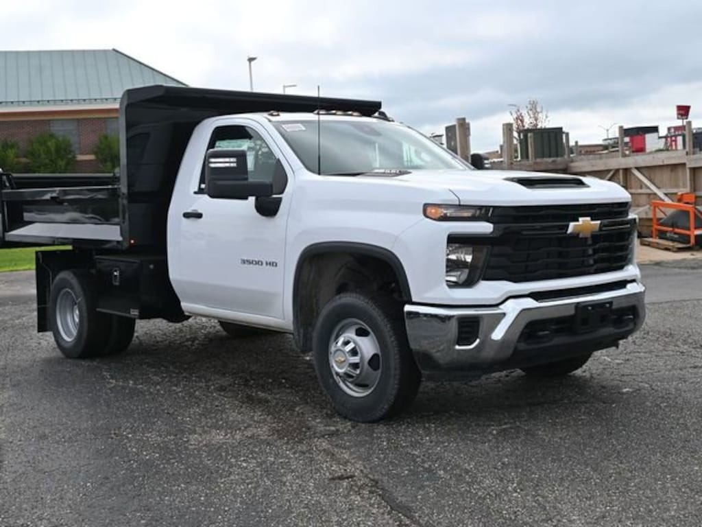 New 2025 Chevrolet Silverado 3500 HD Chassis Cab Work Truck Truck