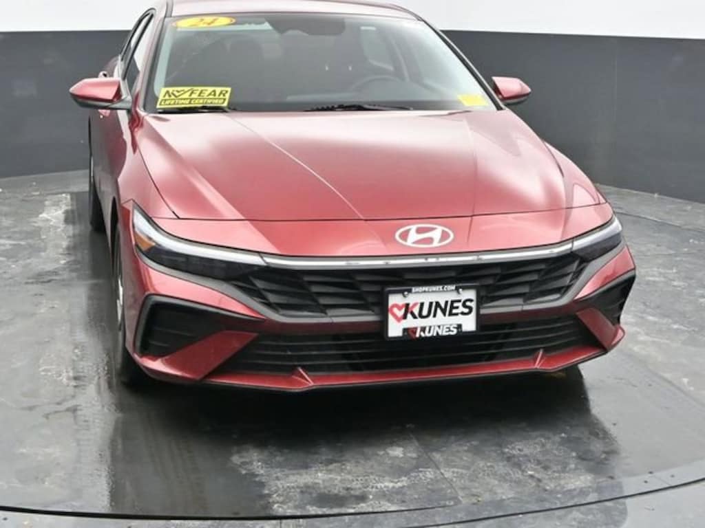 Used 2024 Hyundai Elantra SEL