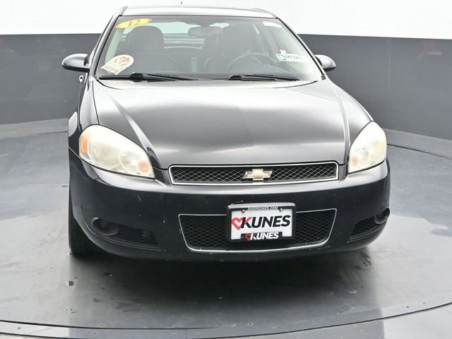 2012 Chevrolet Impala LTZ photo 3