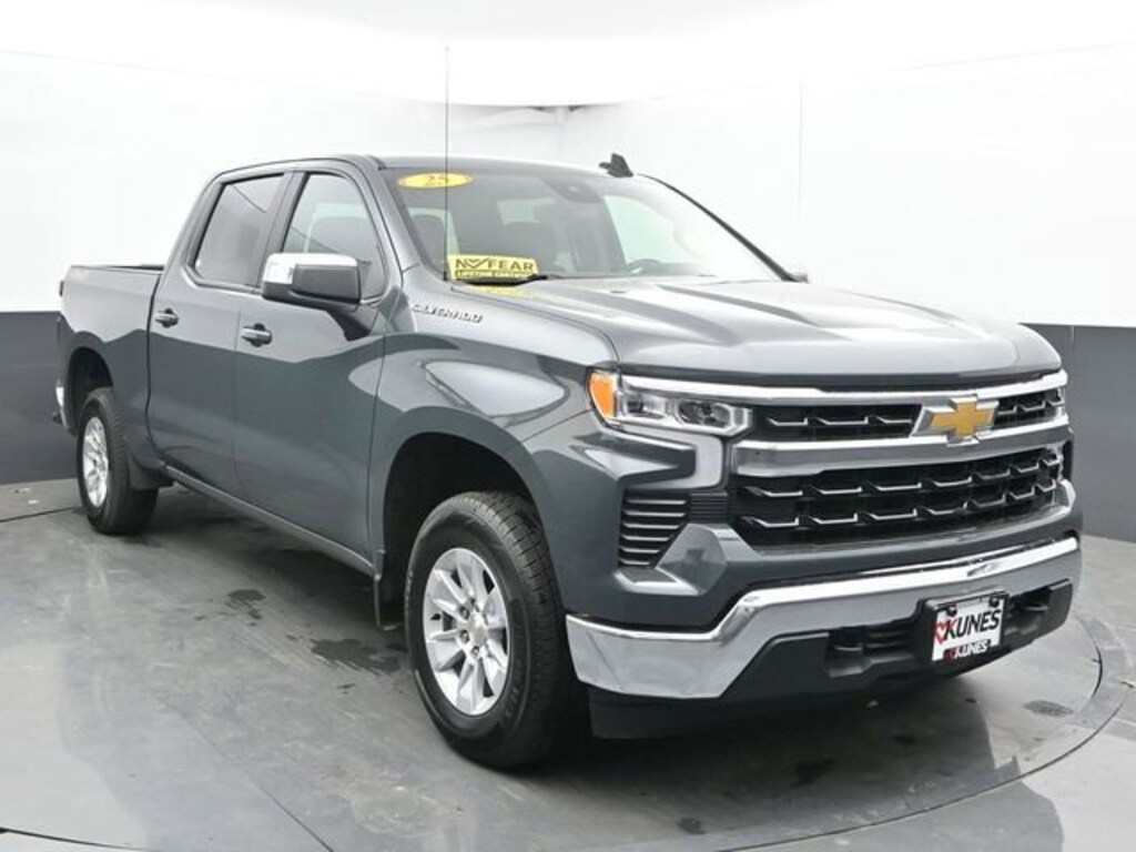 Used 2025 Chevrolet Silverado 1500 LT Truck