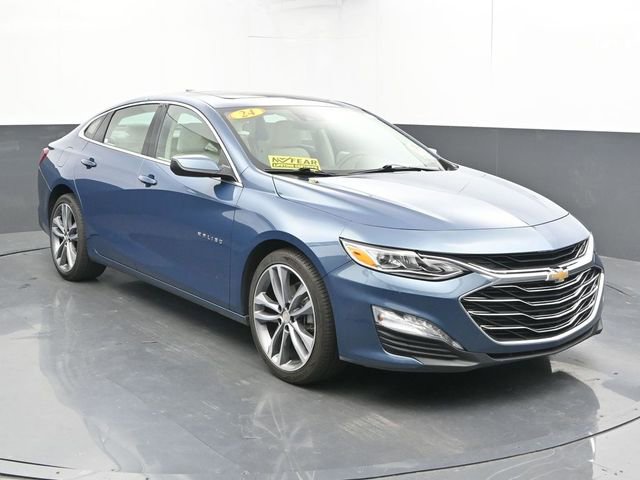 2024 Chevrolet Malibu Premier 2LT photo 2