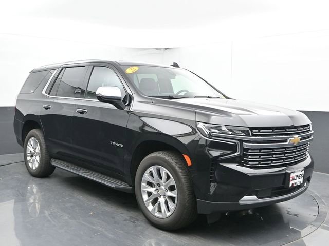 2022 Chevrolet Tahoe Premier photo 2