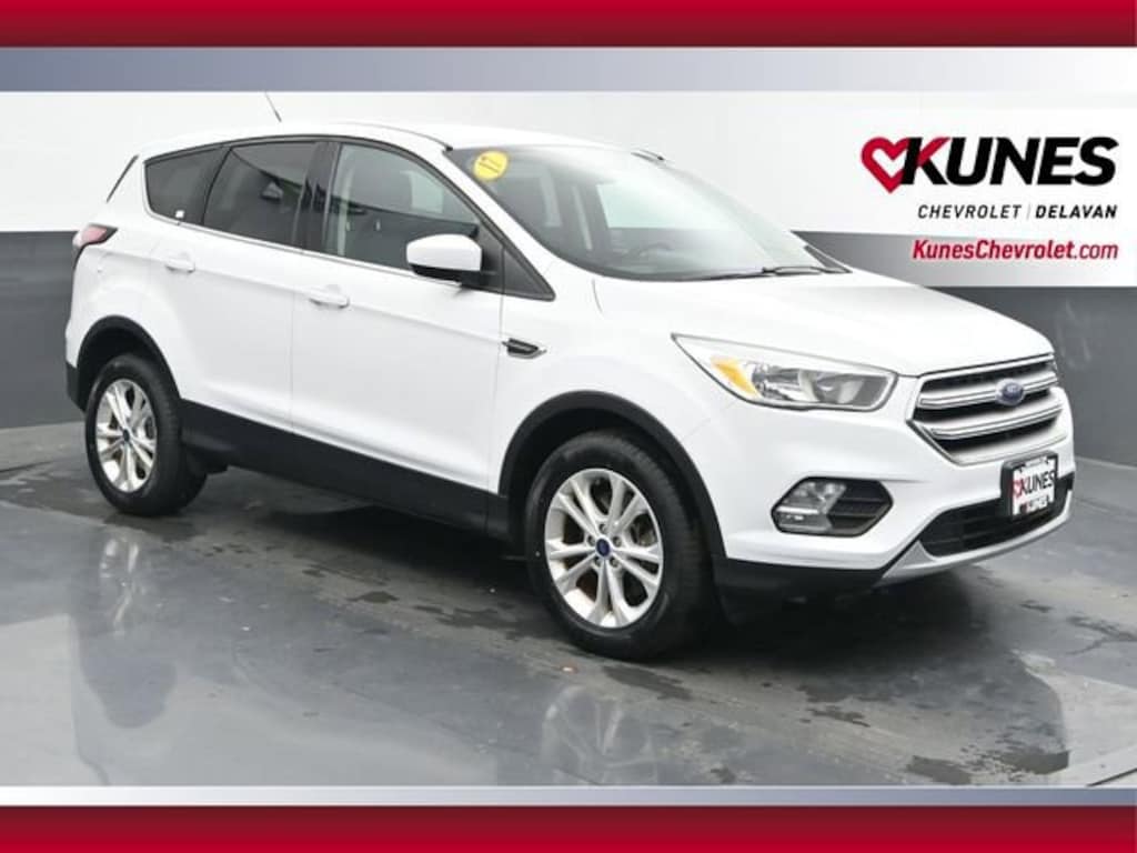 Used 2017 Ford Escape SE
