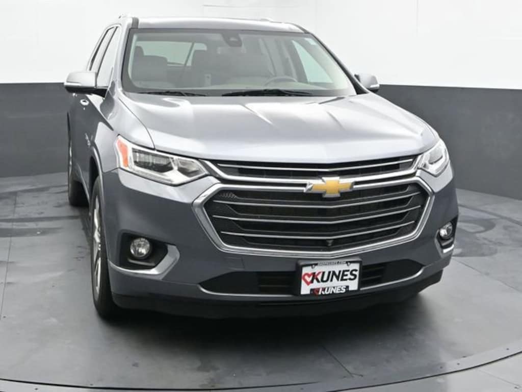 Used 2020 Chevrolet Traverse Premier SUV