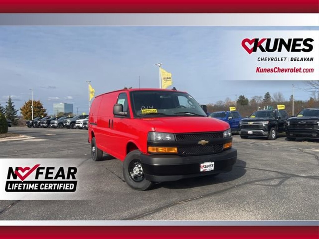 New 2025 Chevrolet Express Cargo 3500 WT Van