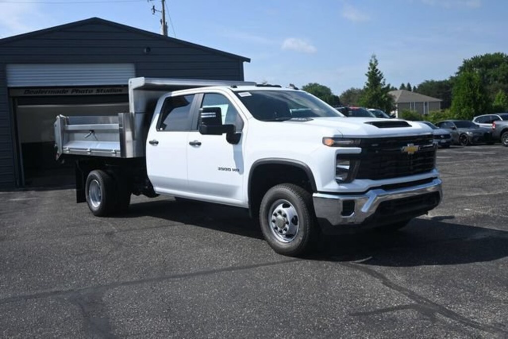 New 2026 Chevrolet Silverado 3500 HD Chassis Cab Work Truck Truck