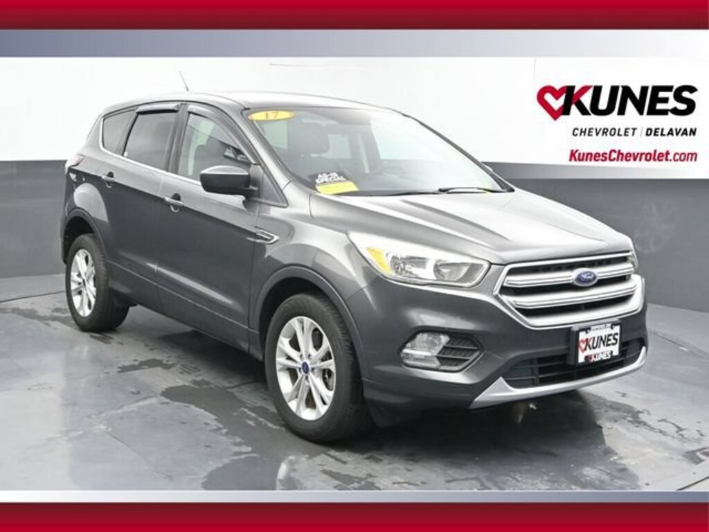 Used 2017 Ford Escape SE