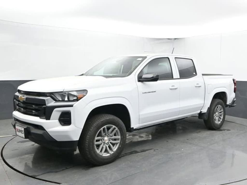 New 2026 Chevrolet Colorado LT Truck