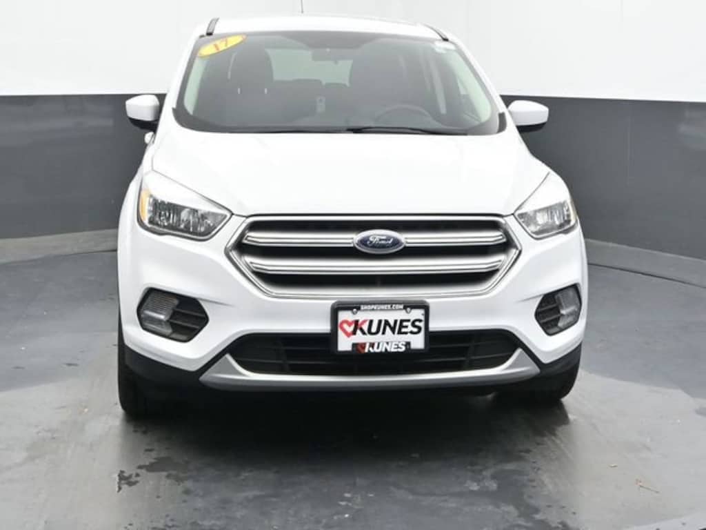 Used 2017 Ford Escape SE