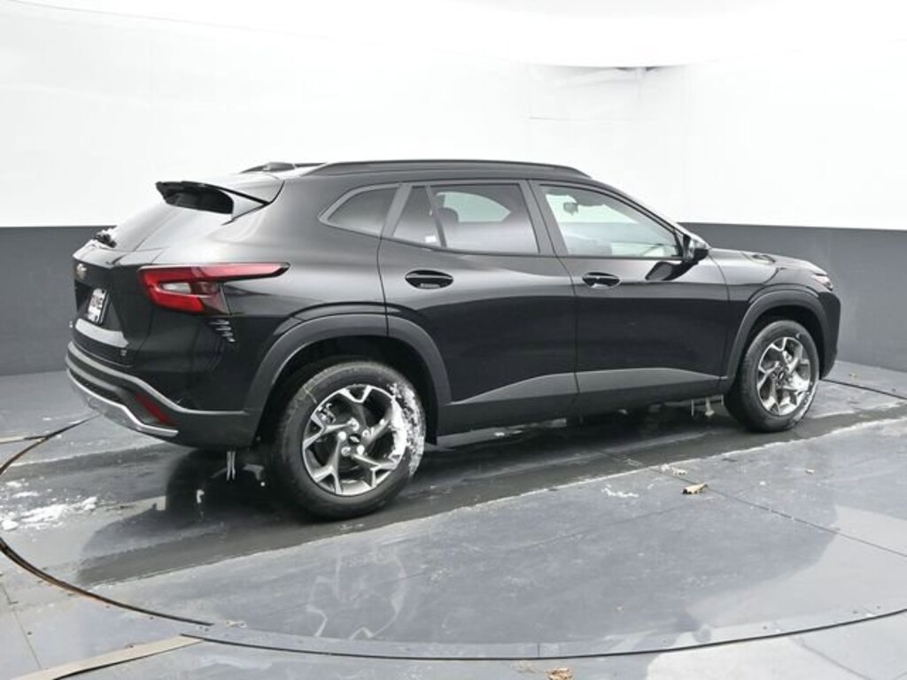 New 2026 Chevrolet Trax LT SUV