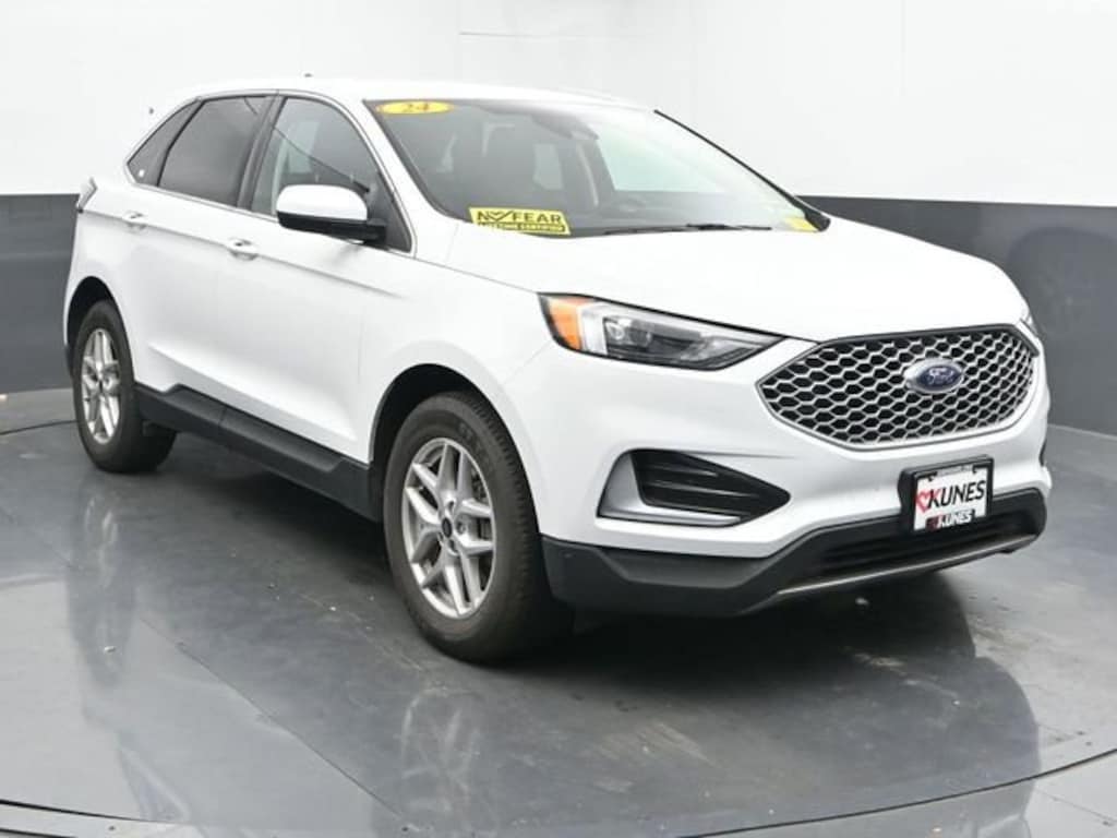 Used 2024 Ford Edge SEL