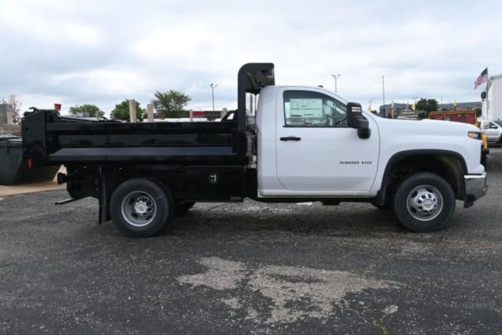 New 2025 Chevrolet Silverado 3500 HD Chassis Cab Work Truck Truck
