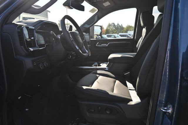 2026 Chevrolet Silverado 2500 HD LT - Photo 11
