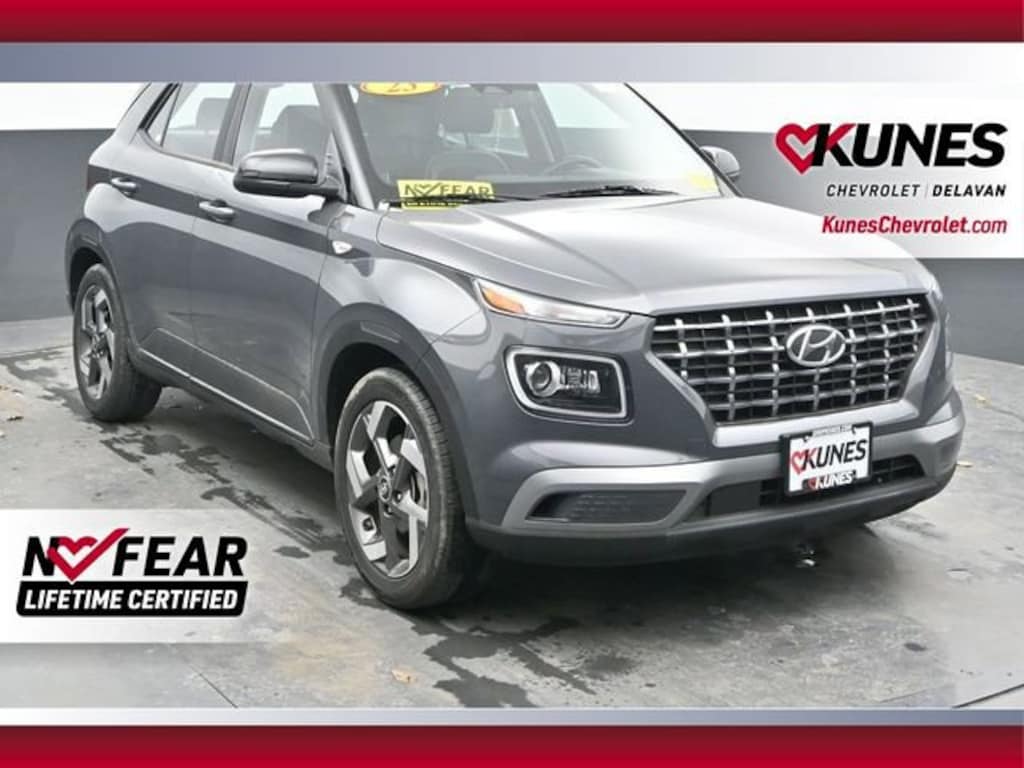 Used 2023 Hyundai Venue Limited