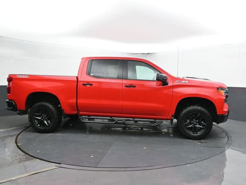 Used 2024 Chevrolet Silverado 1500 Custom Trail Boss Truck