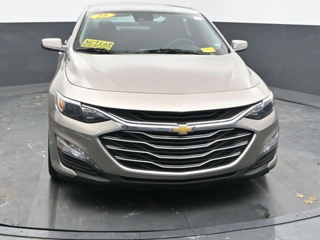 Used 2025 Chevrolet Malibu 1LT Car