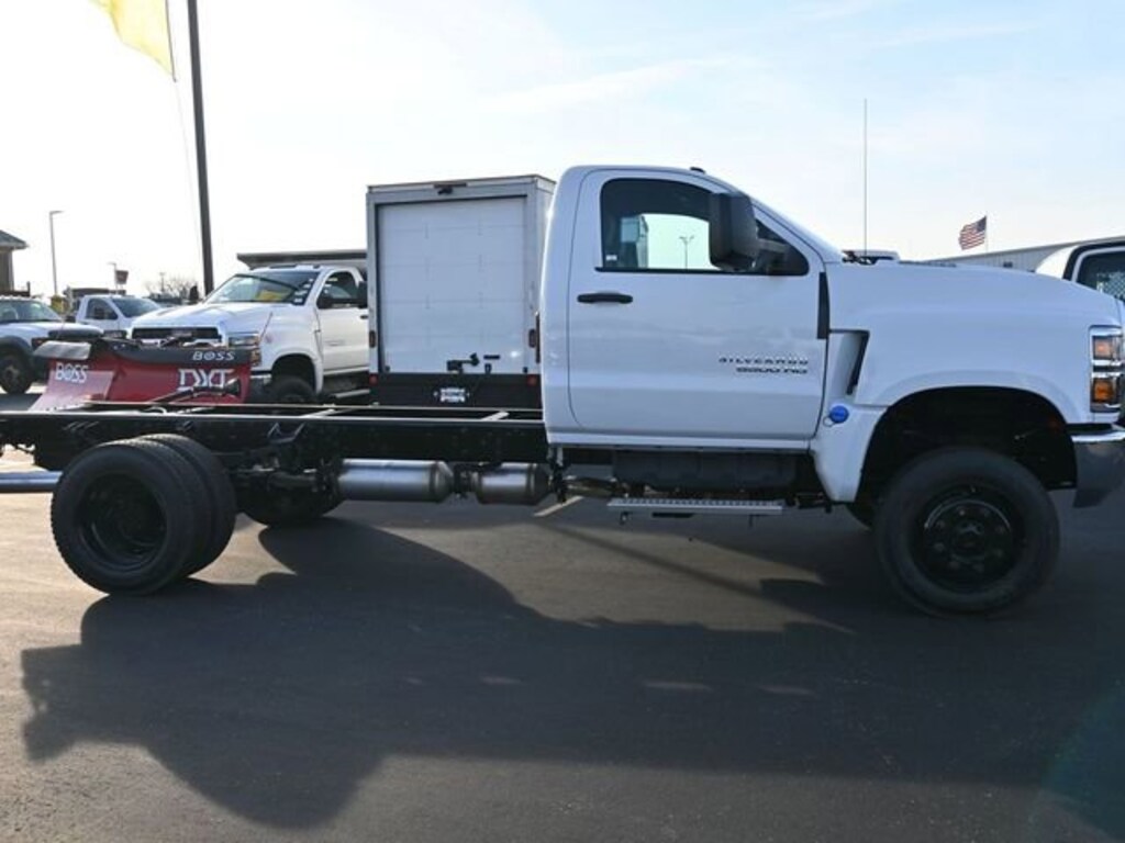 New 2024 Chevrolet Silverado 5500 HD Work Truck Truck