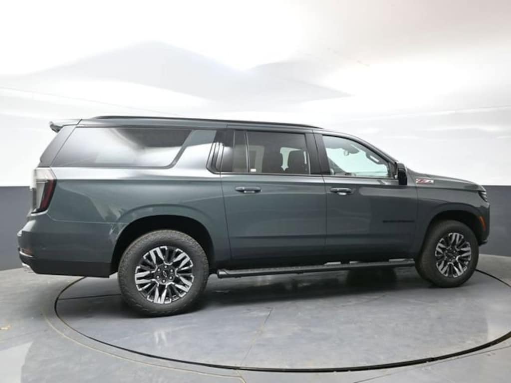 New 2026 Chevrolet Suburban Z71 SUV
