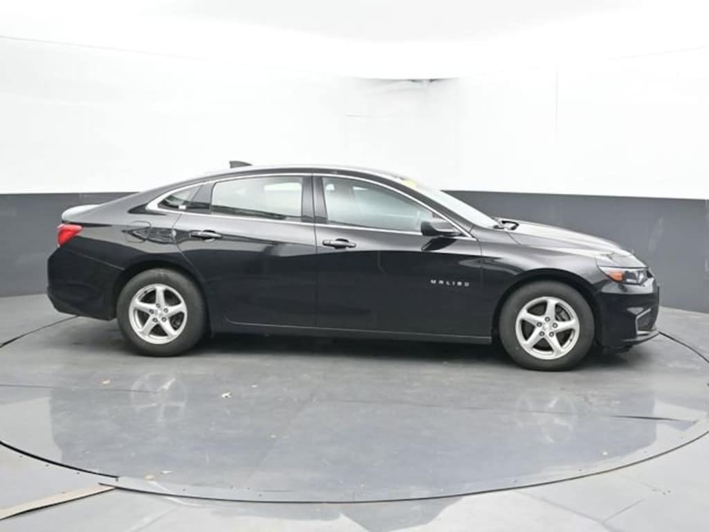Used 2017 Chevrolet Malibu LS Car