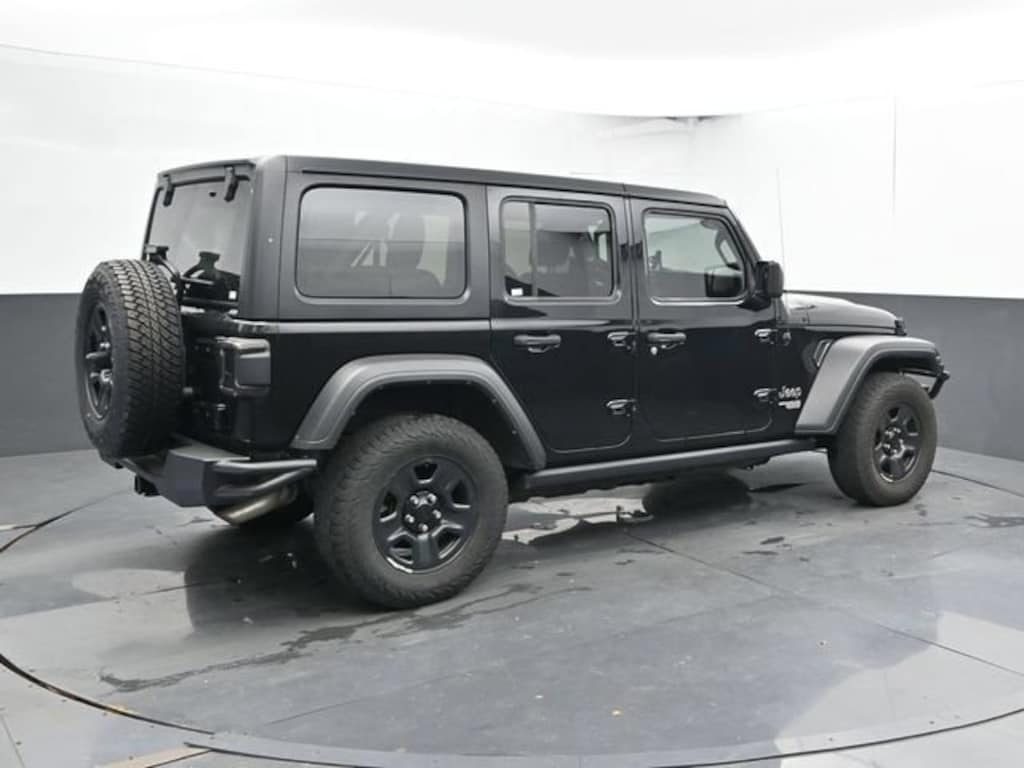 Used 2018 Jeep Wrangler Unlimited Sport