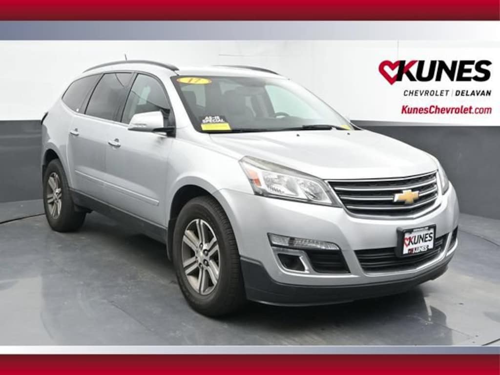 Used 2017 Chevrolet Traverse LT SUV