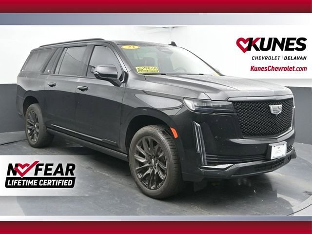 2023 Cadillac Escalade ESV Sport Platinum's photo