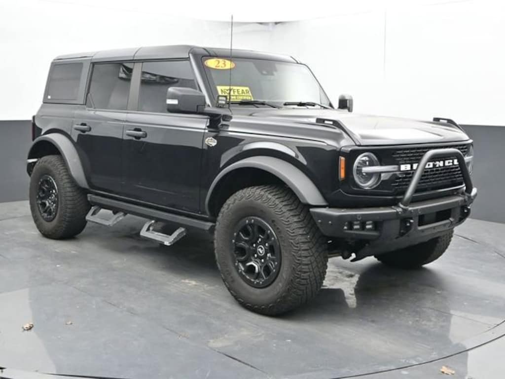 Used 2023 Ford Bronco Base
