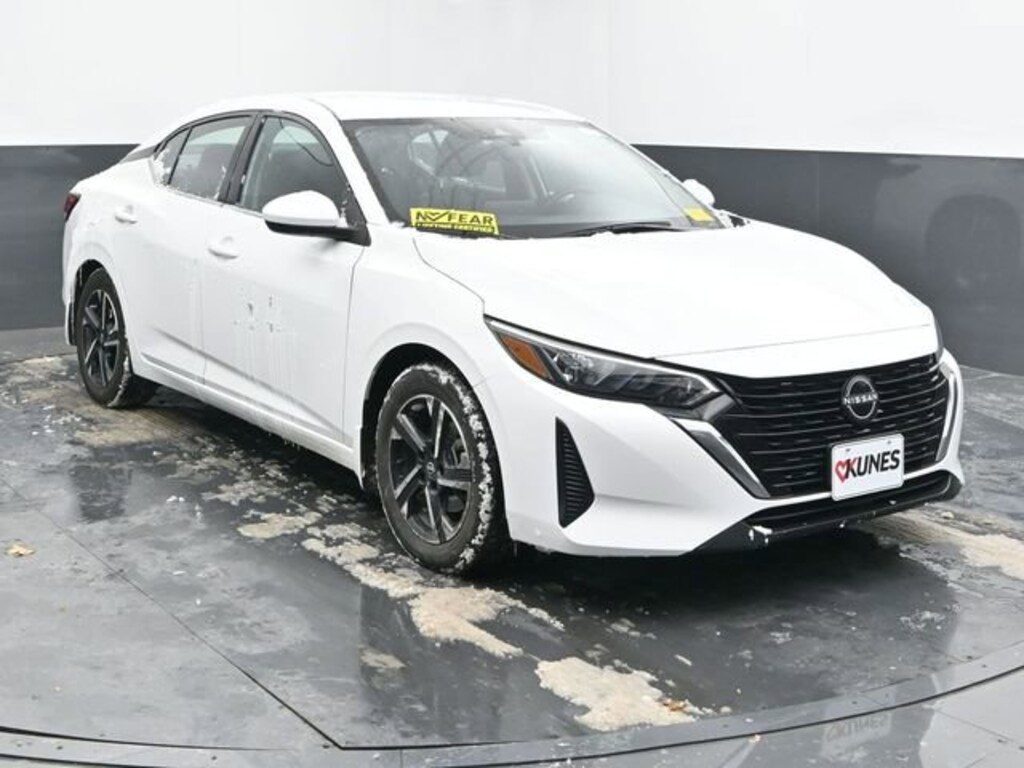 Used 2024 Nissan Sentra SV