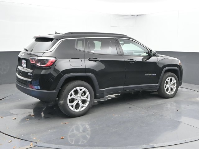 Used 2024 Jeep Compass Latitude