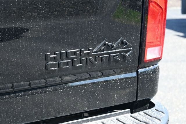 2026 Chevrolet Silverado 3500HD High Country - Photo 7