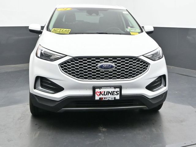 2024 Ford Edge SEL photo 3