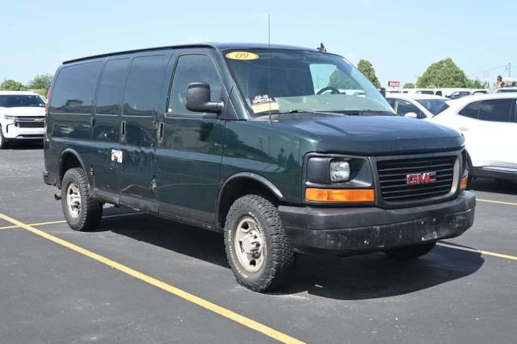 Used 2009 GMC Savana Cargo 3500 Van
