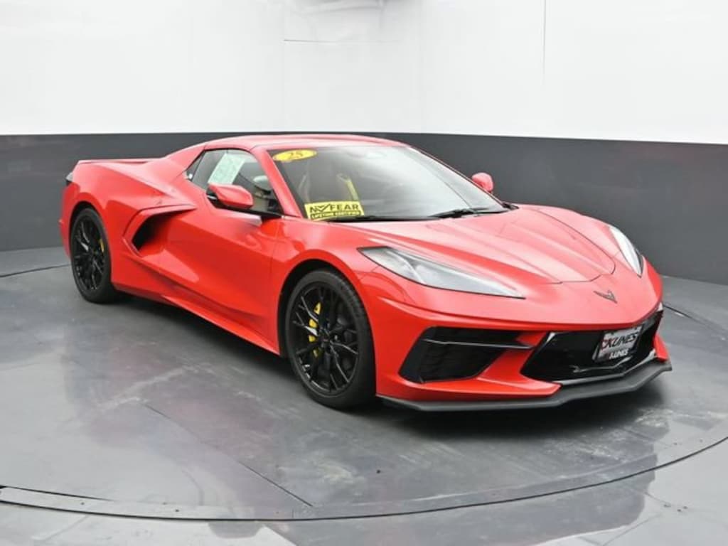 Used 2025 Chevrolet Corvette Stingray 2LT Performance