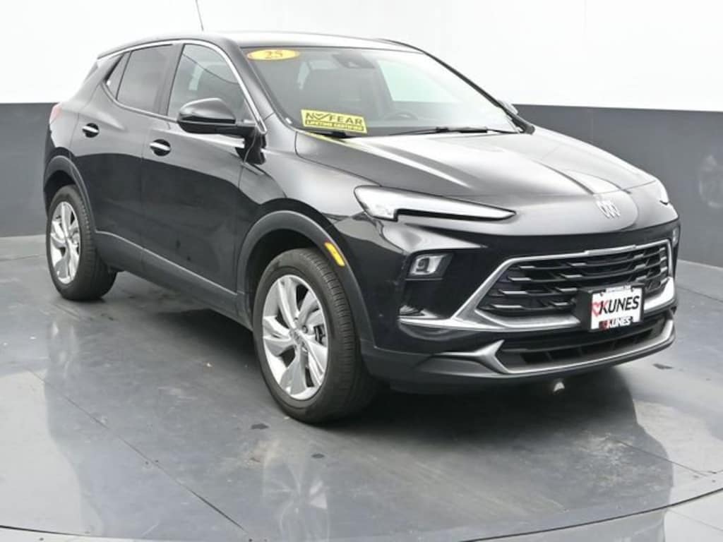Used 2025 Buick Encore GX Preferred SUV