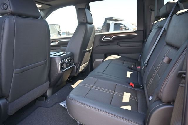 2026 Chevrolet Silverado 3500HD High Country - Photo 16