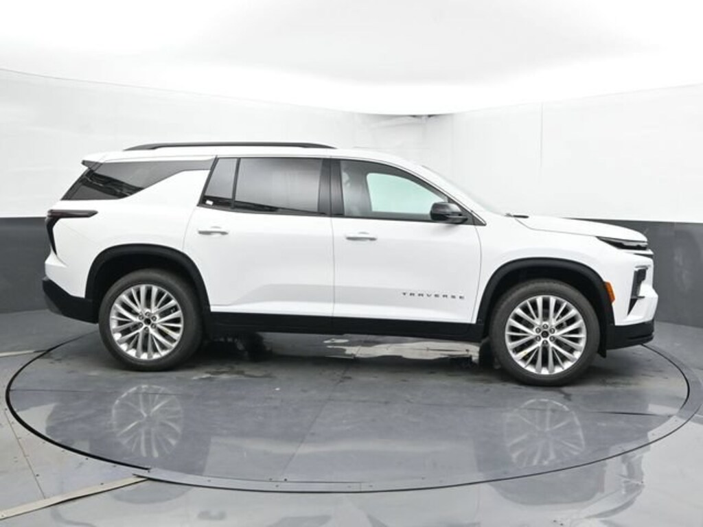 New 2026 Chevrolet Traverse LT SUV