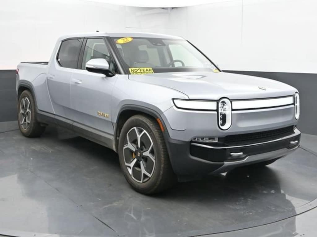 Used 2022 Rivian R1T Adventure Package