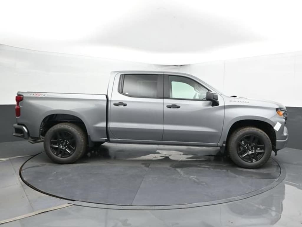 New 2026 Chevrolet Silverado 1500 Custom Truck