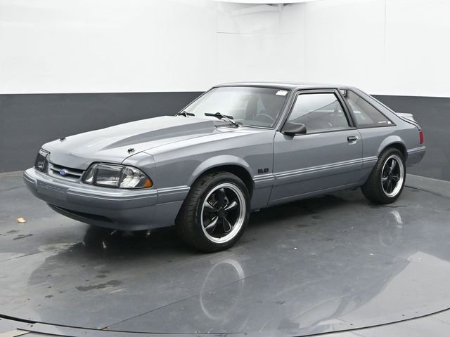 1993 Ford Mustang LX photo 2