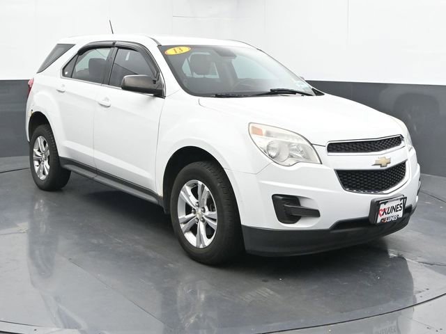 2013 Chevrolet Equinox LS photo 2