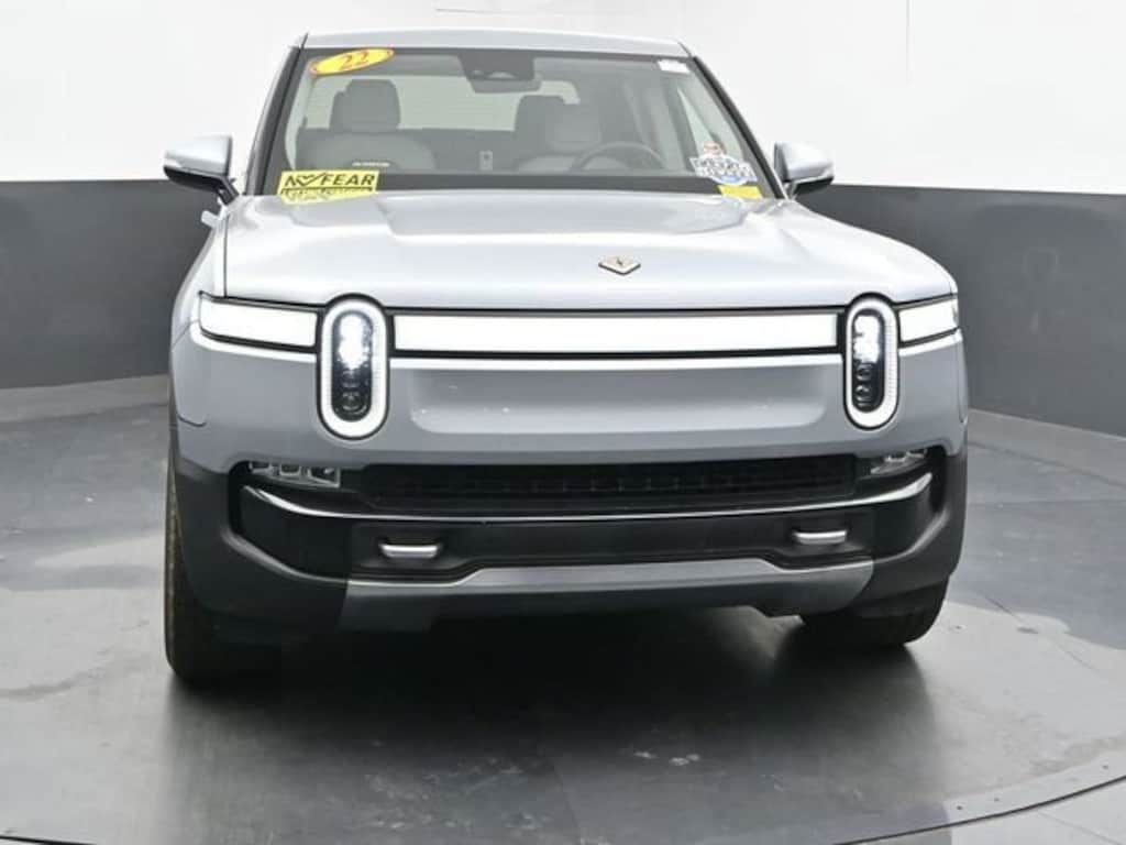 Used 2022 Rivian R1T Adventure Package