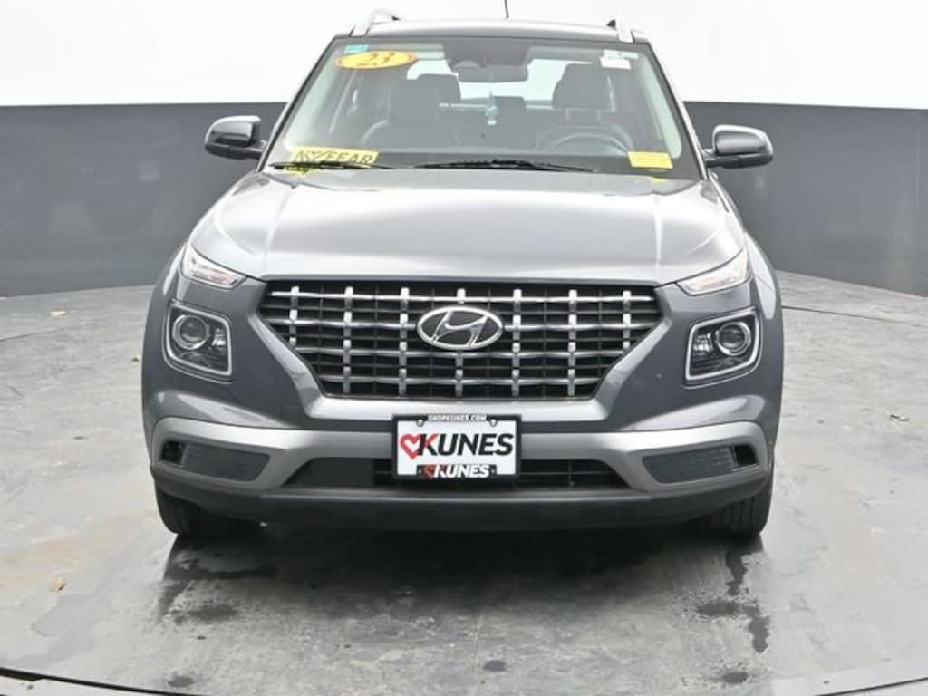 Used 2023 Hyundai Venue Limited