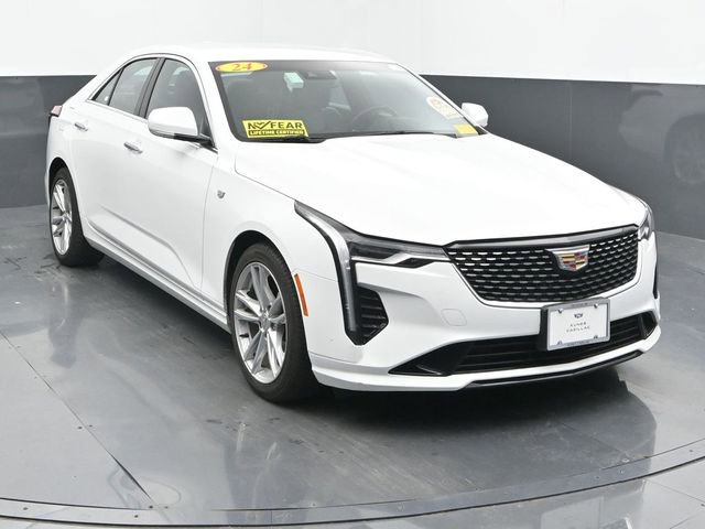 2024 Cadillac CT4 Luxury photo 2