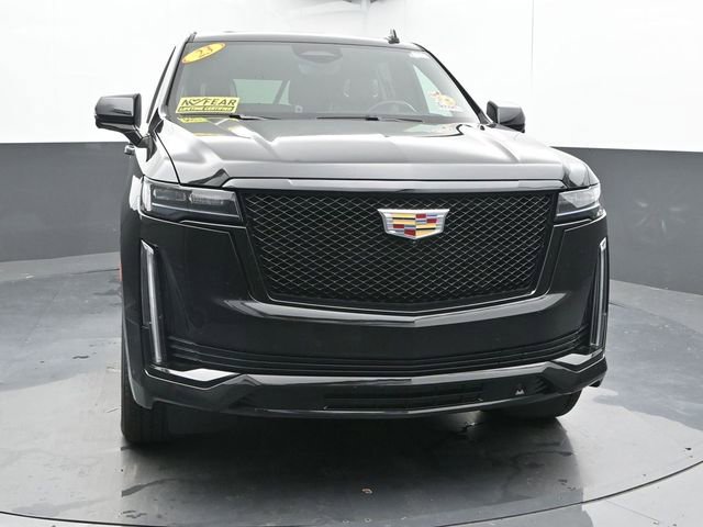 2023 Cadillac Escalade Sport photo 2