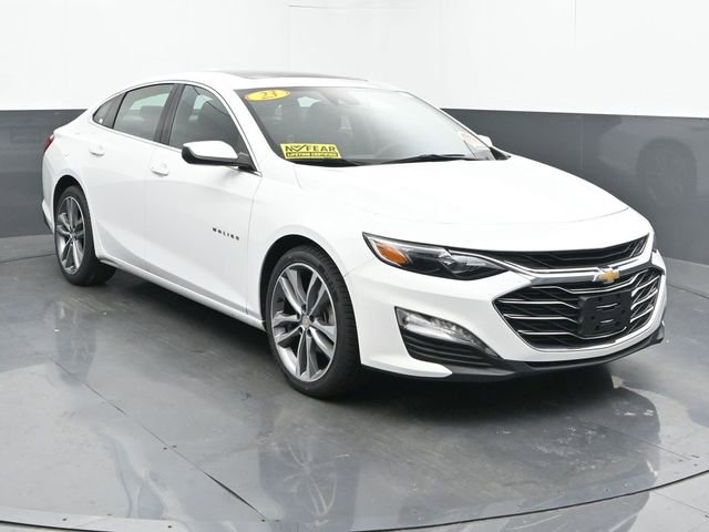 2023 Chevrolet Malibu 1LT photo 2