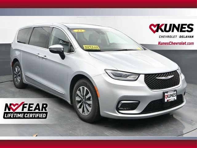 2023 Chrysler Pacifica Hybrid