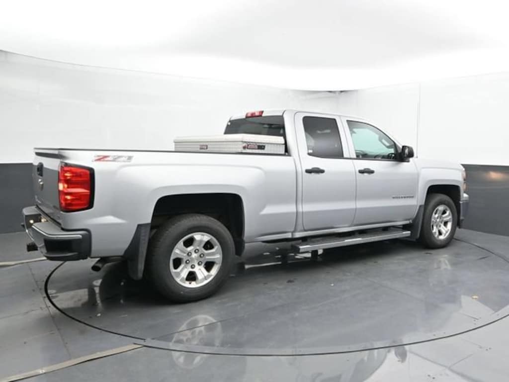 Used 2014 Chevrolet Silverado 1500 LT Truck
