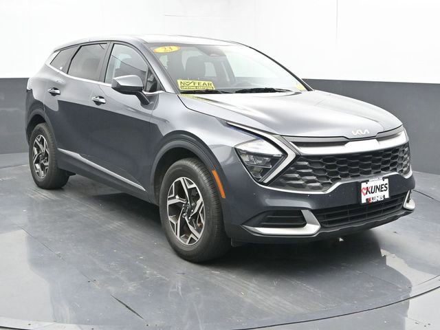 2023 Kia Sportage LX photo 2